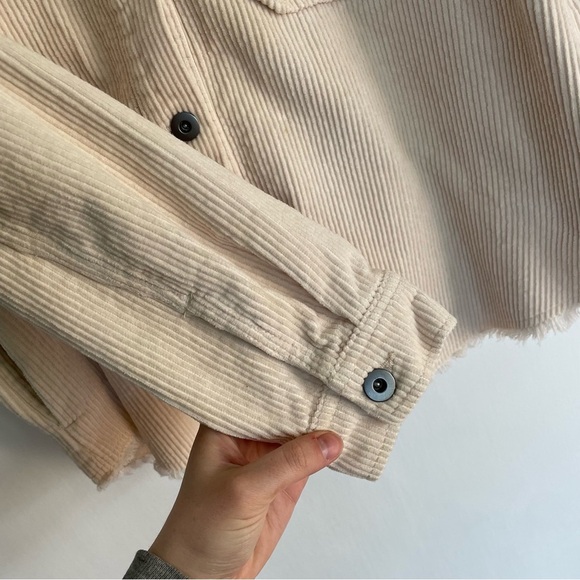 Zara Beige Corduroy Button-Up Jacket Shirt Cream Raw Edge Casual Collared M - Picture 5 of 12